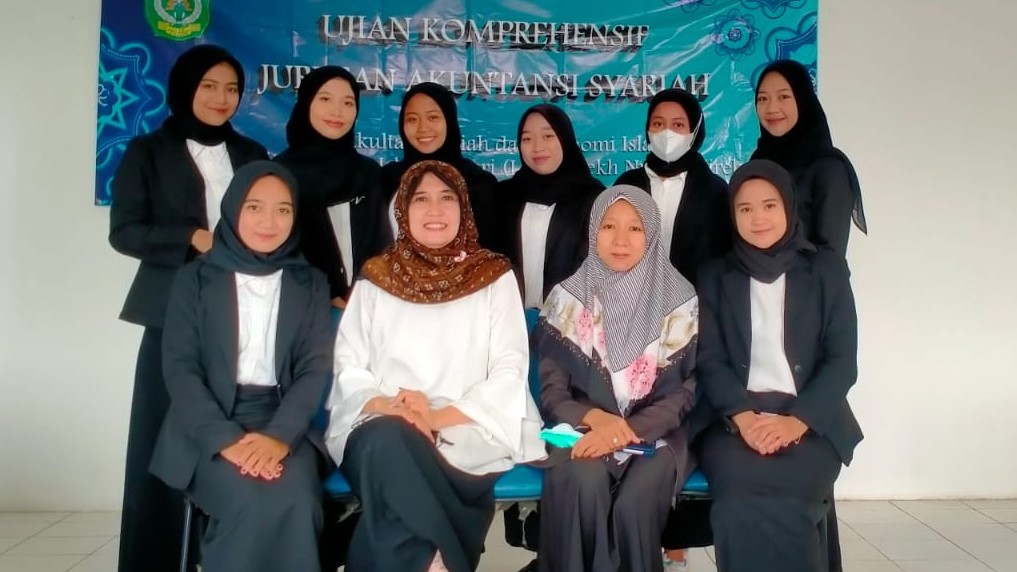 UJIAN KOMPREHENSIF PRODI AKUNTANSI SYARIAH KEMBALI DI GELAR