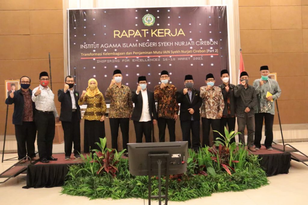 Rapat Kerja "Transformasi Kelembagaan Menuju Universitas Islam Siber Syekh Nurjati Indonesia"